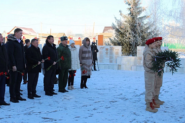В Курманаевке прошел военно-патриотический фестиваль-конкурс «Наши!»